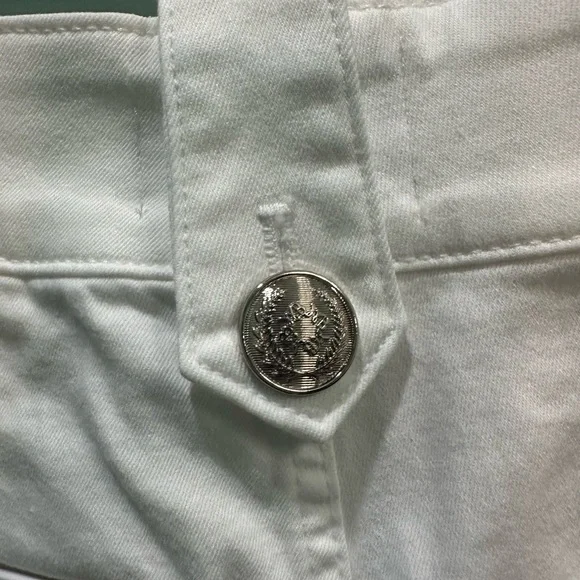 White House Black Market High Waist White Shorts - Picture 6 of 8